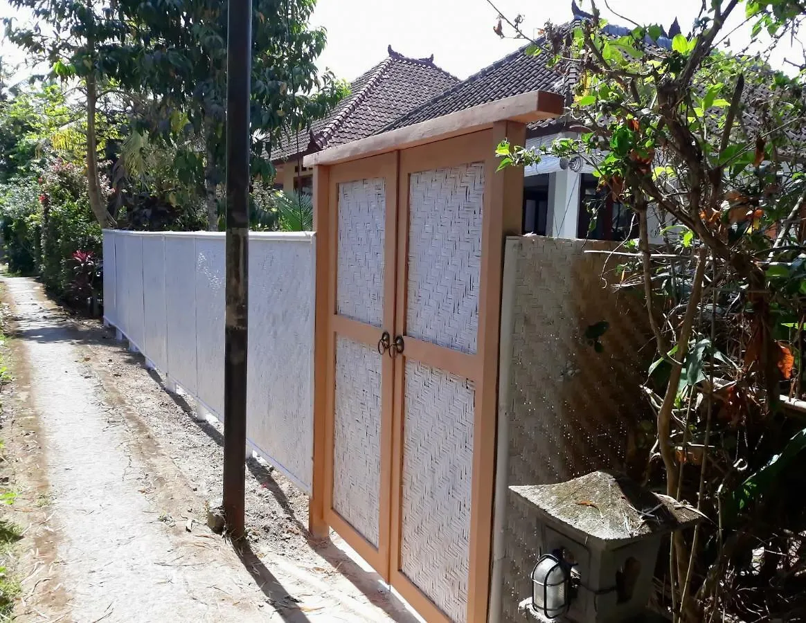 White Creative Villa Campuhan Ubud